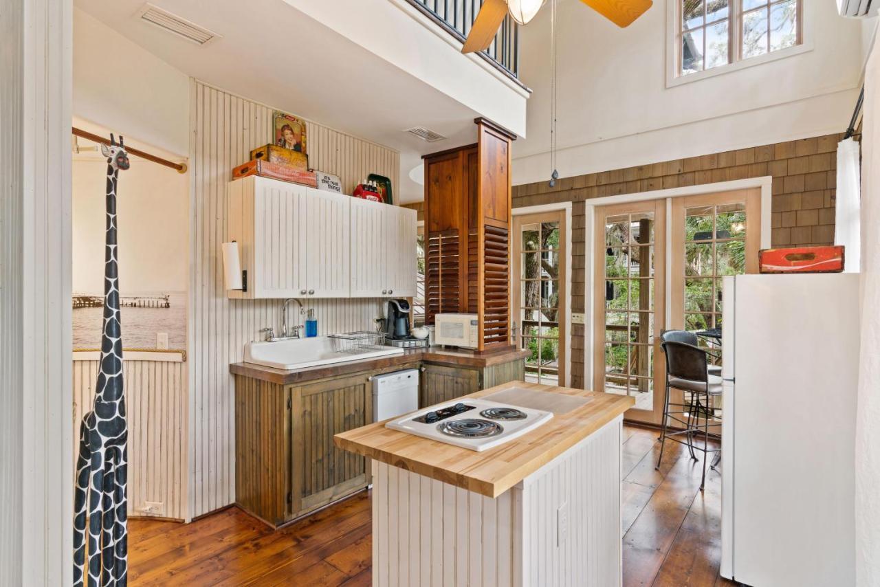 The Treehouse - 116 Florence Street St. Simons Island Extérieur photo